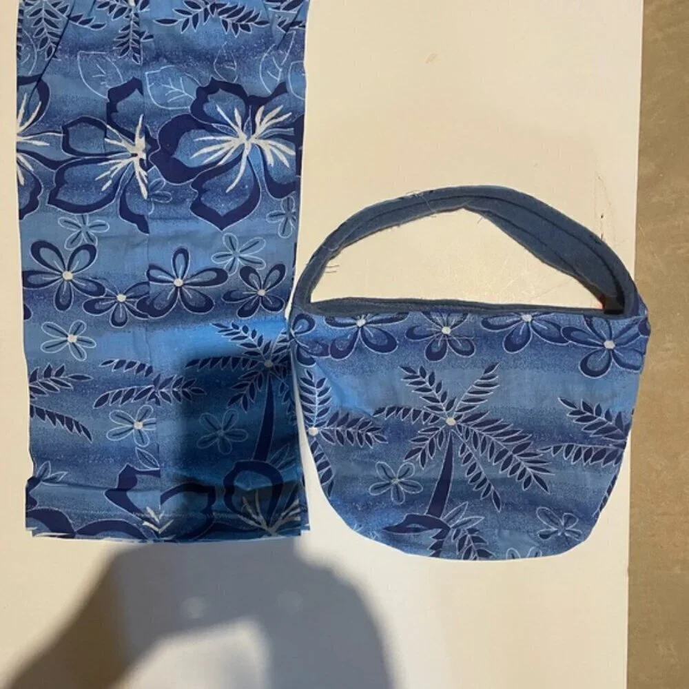 Set of 3 Child Capris and Matching Bags size 4